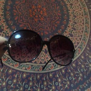 Bug eye sunglasses